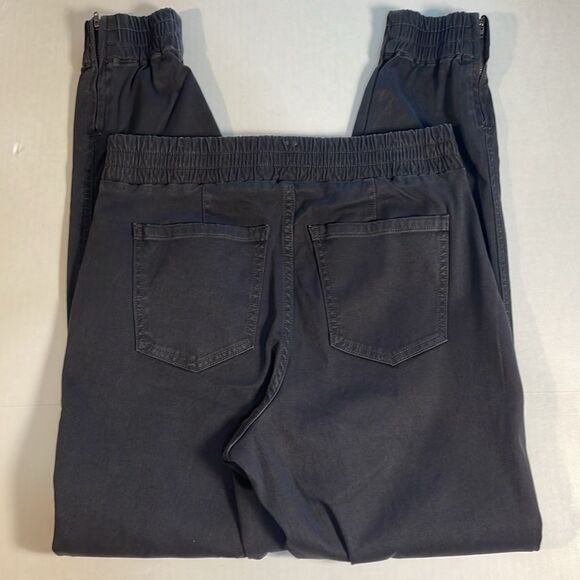 Spanx Stretch Twill Cargo Jogger Faded Black Deep Pockets Zipper Elastic Ankle M - Picture 11 of 16